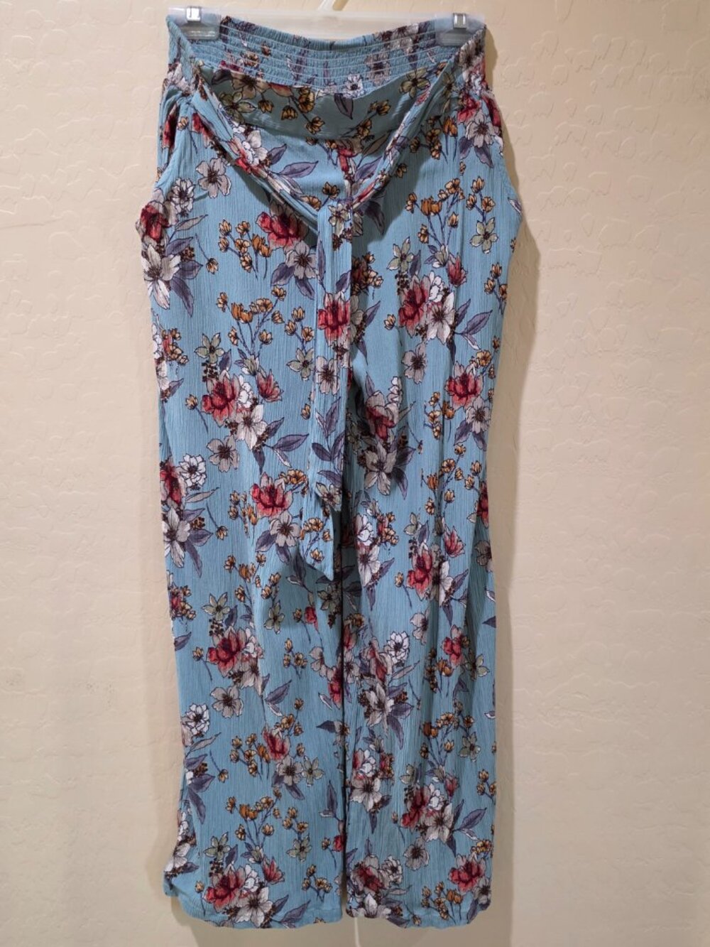 Angie Women's Blue Floral Wide Leg Palazzo Lightweight Casual Pants Pant SZ LG